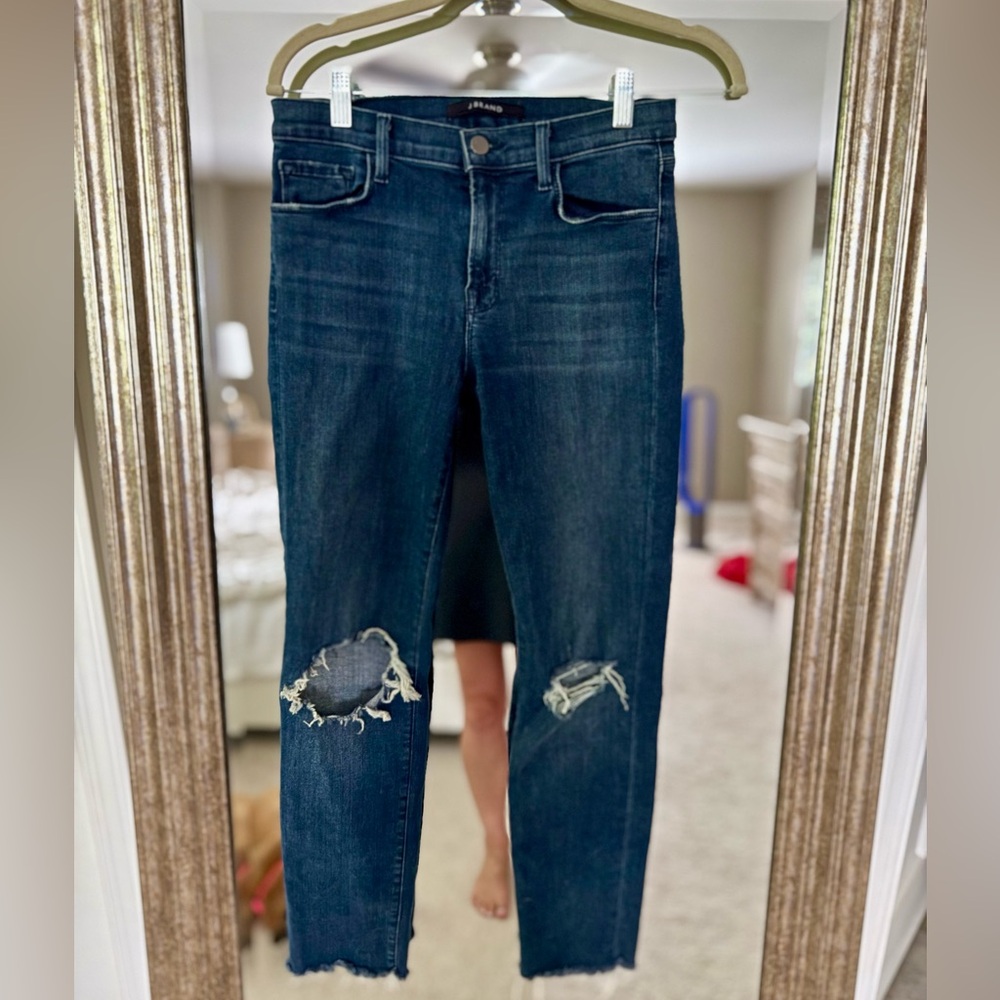 J Brand 811 Ankle Arcadia Skinny Distressed Jean